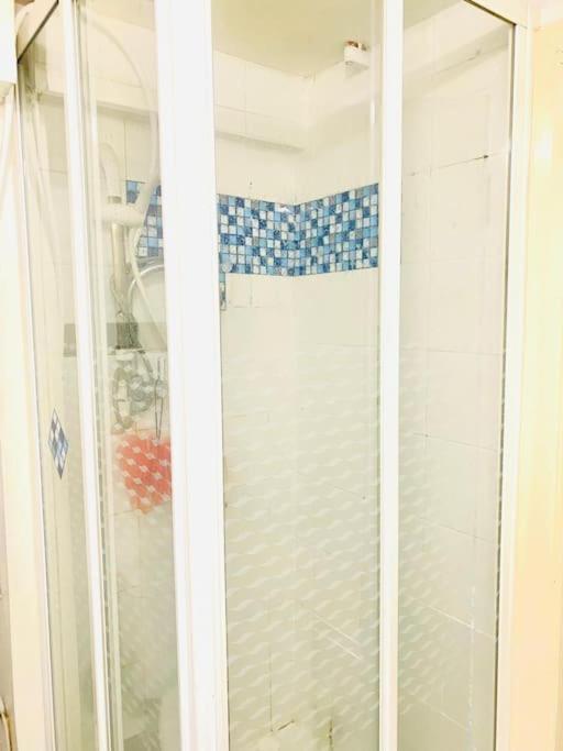 Cozy Studio Opposite Chelsea Stadium 런던 외부 사진